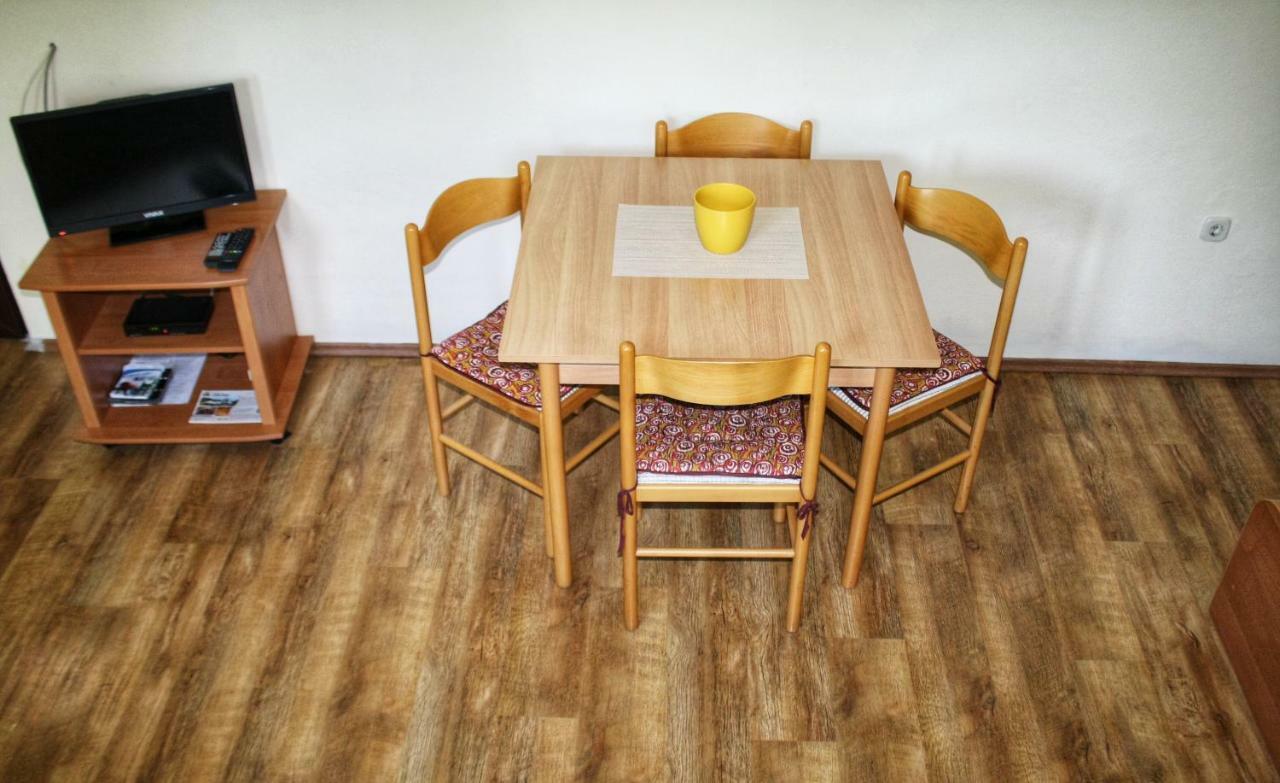 Apartments Vidos Drežnik Grad Екстериор снимка